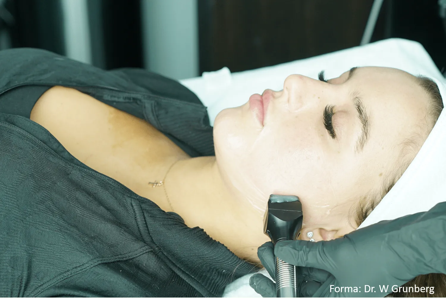 Forma Skin Tightening